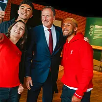 Questions et réponses des légendes du Liverpool FC et visite du stade