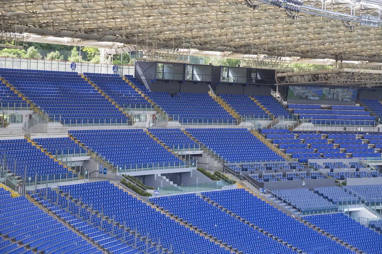 Stadio Olimpico : les tribunes