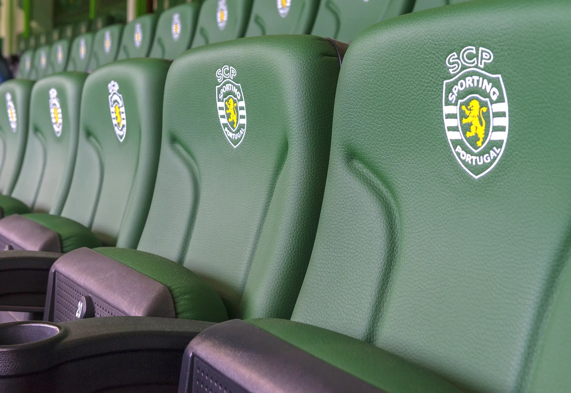 Estádio José Alvalade : les sièges en tribunes