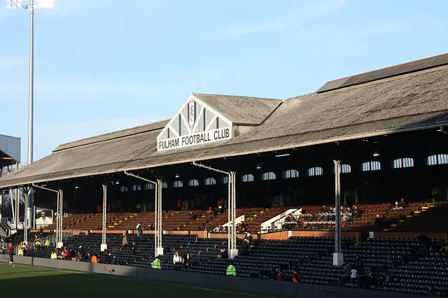 Craven Cottage: die Johnny-Haynes-Tribüne
