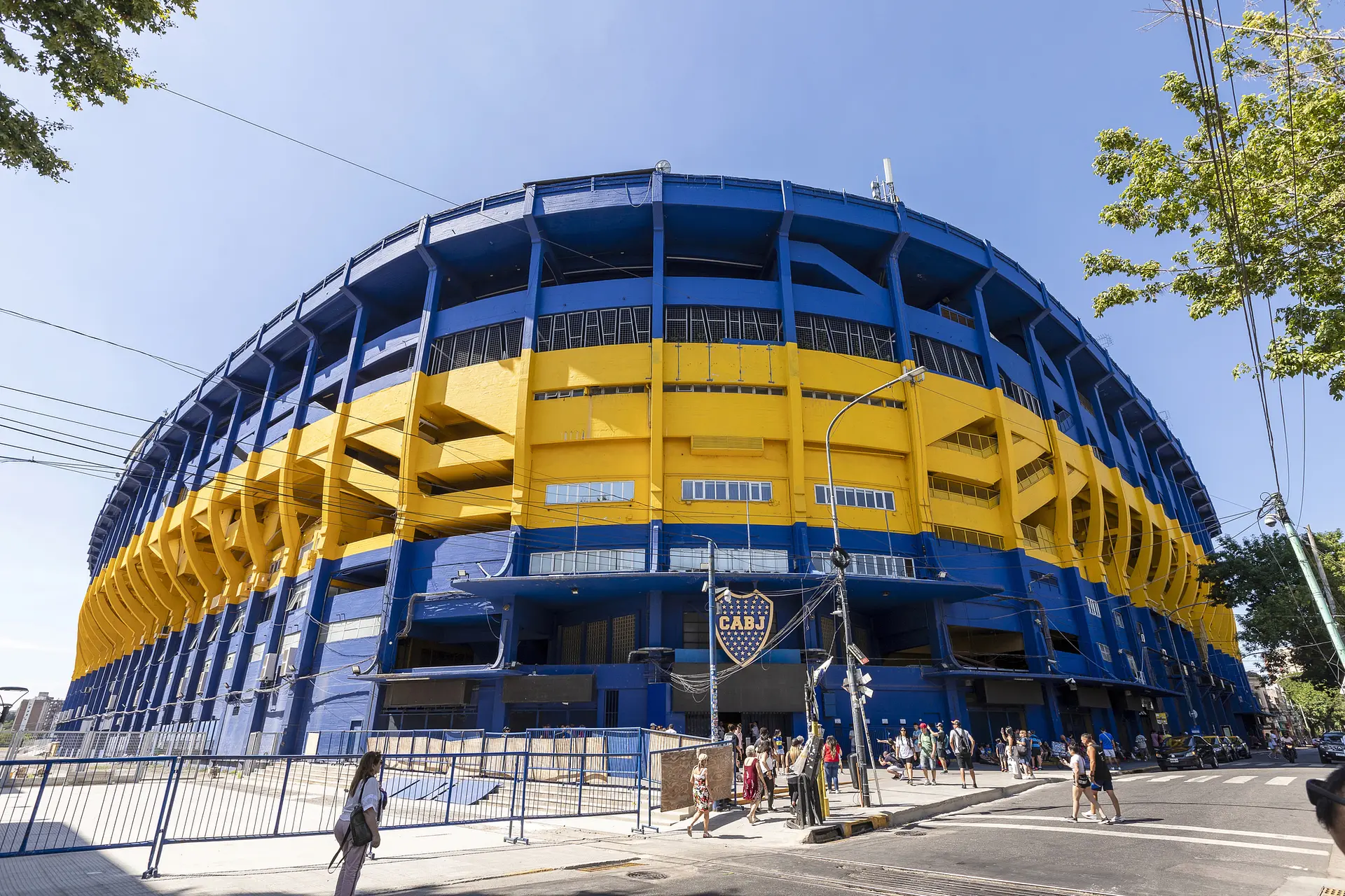 La Bombonera: the stadium from outside