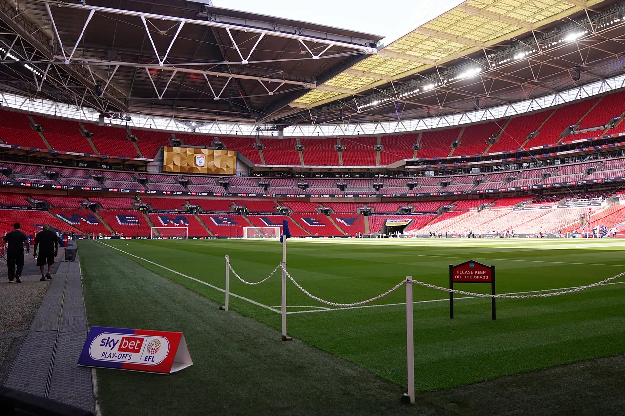 Wembley Stadium: das Stadion von innen