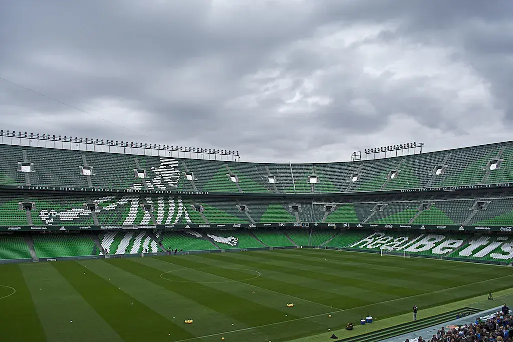 Estadio Benito Villamarín : l'intérieur du stade