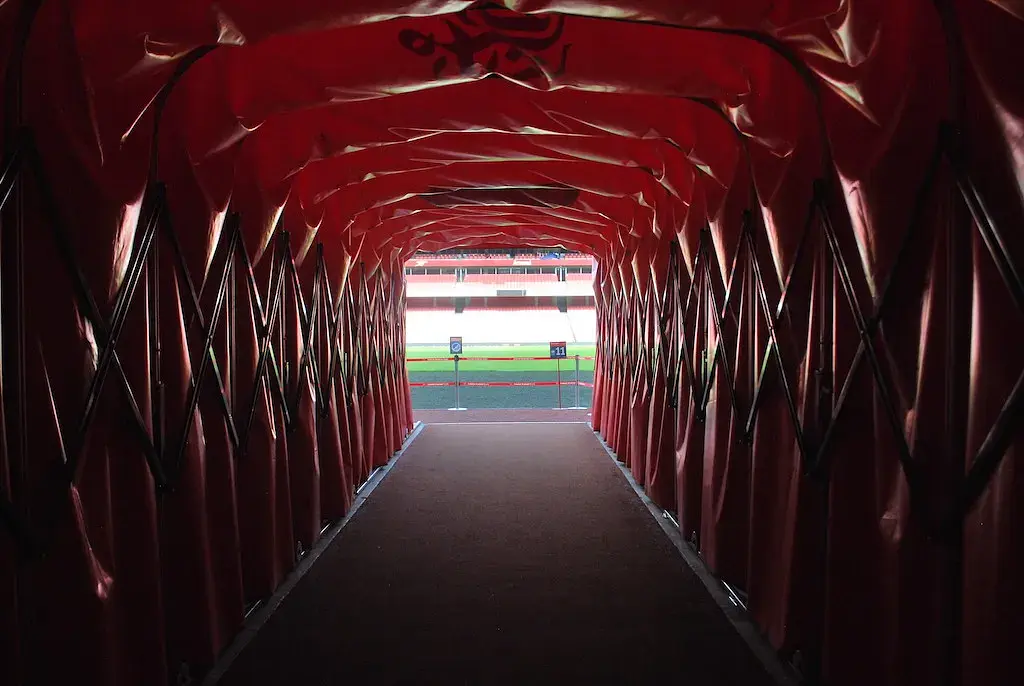 Emirates Stadium: der Spielertunnel