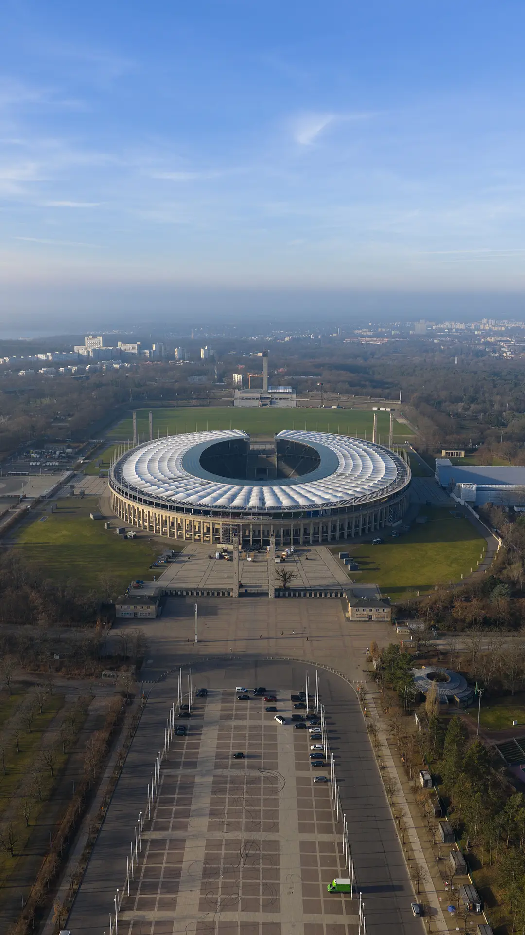 Olympiastadion Berlin: aerial view