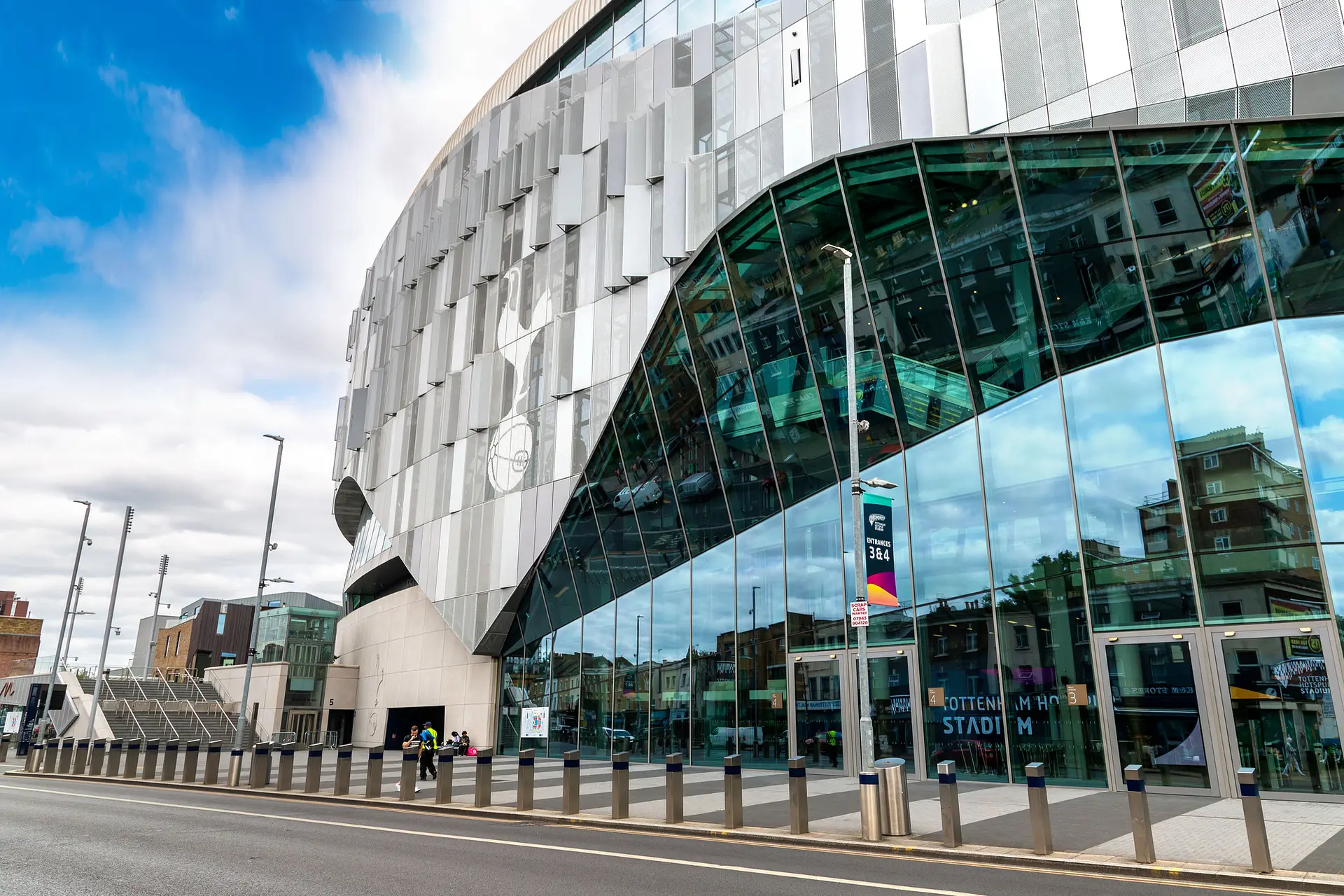 Tottenham Hotspur Stadium: die Außenansicht