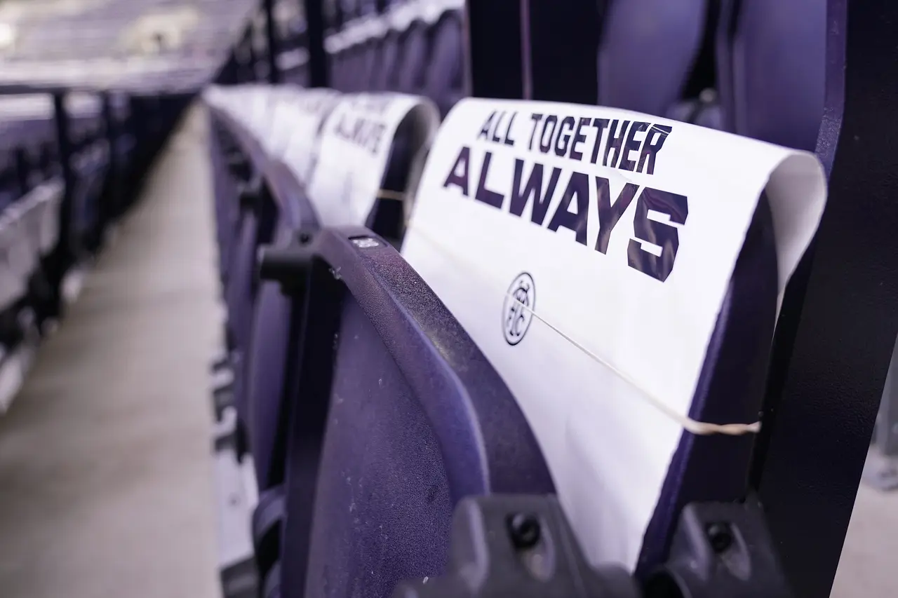 Tottenham Hotspur Stadium: die Tribünen