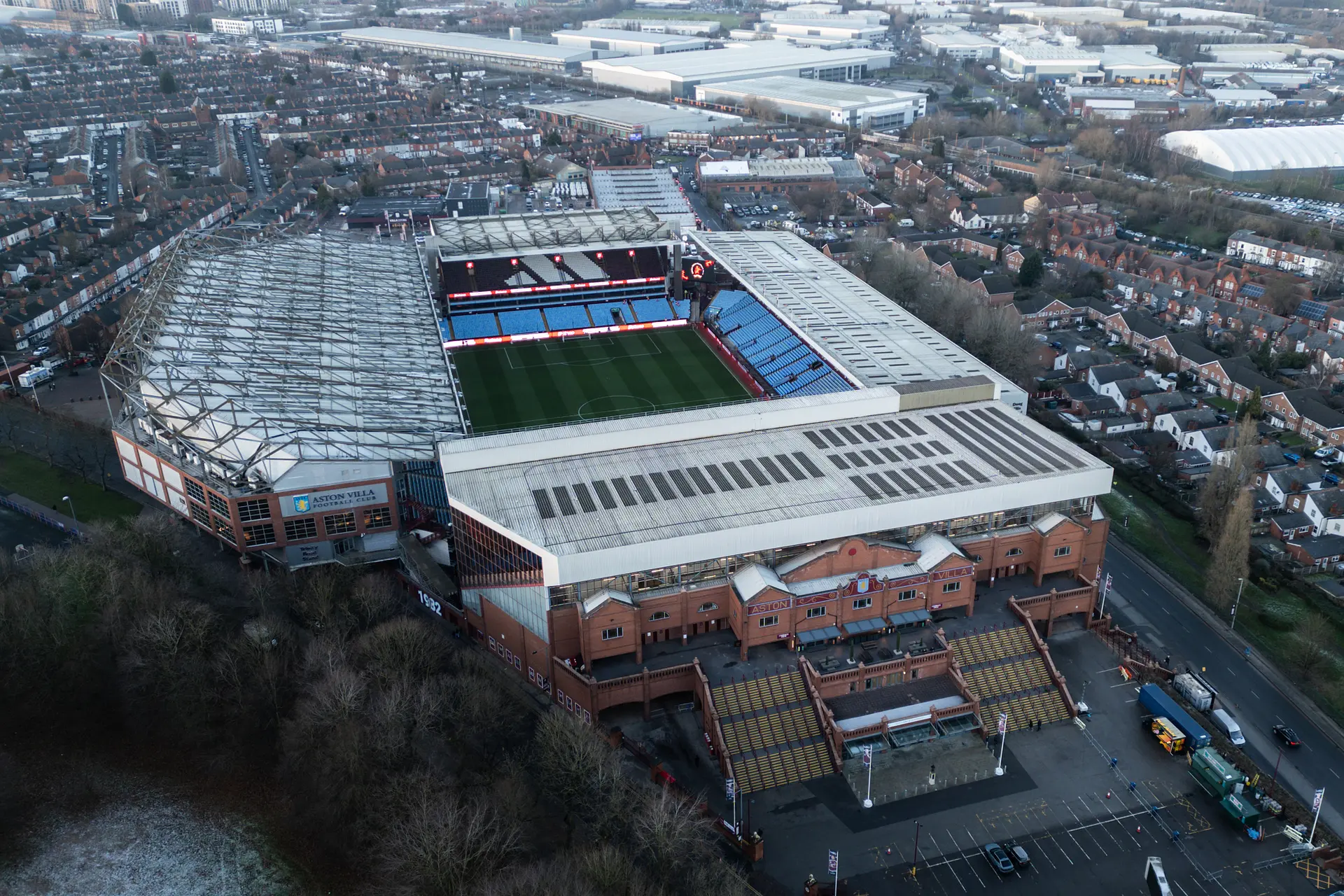 Villa Park: Luftaufnahme