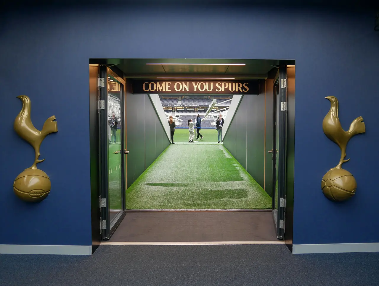 Tottenham Hotspur Stadium: the players' tunnel