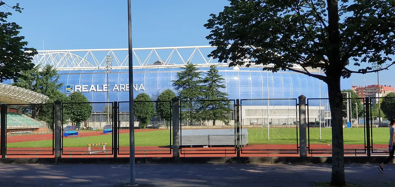 Estadio Municipal de Anoeta : vue panoramique