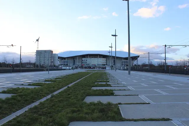 Groupama Stadium : les abords du stade
