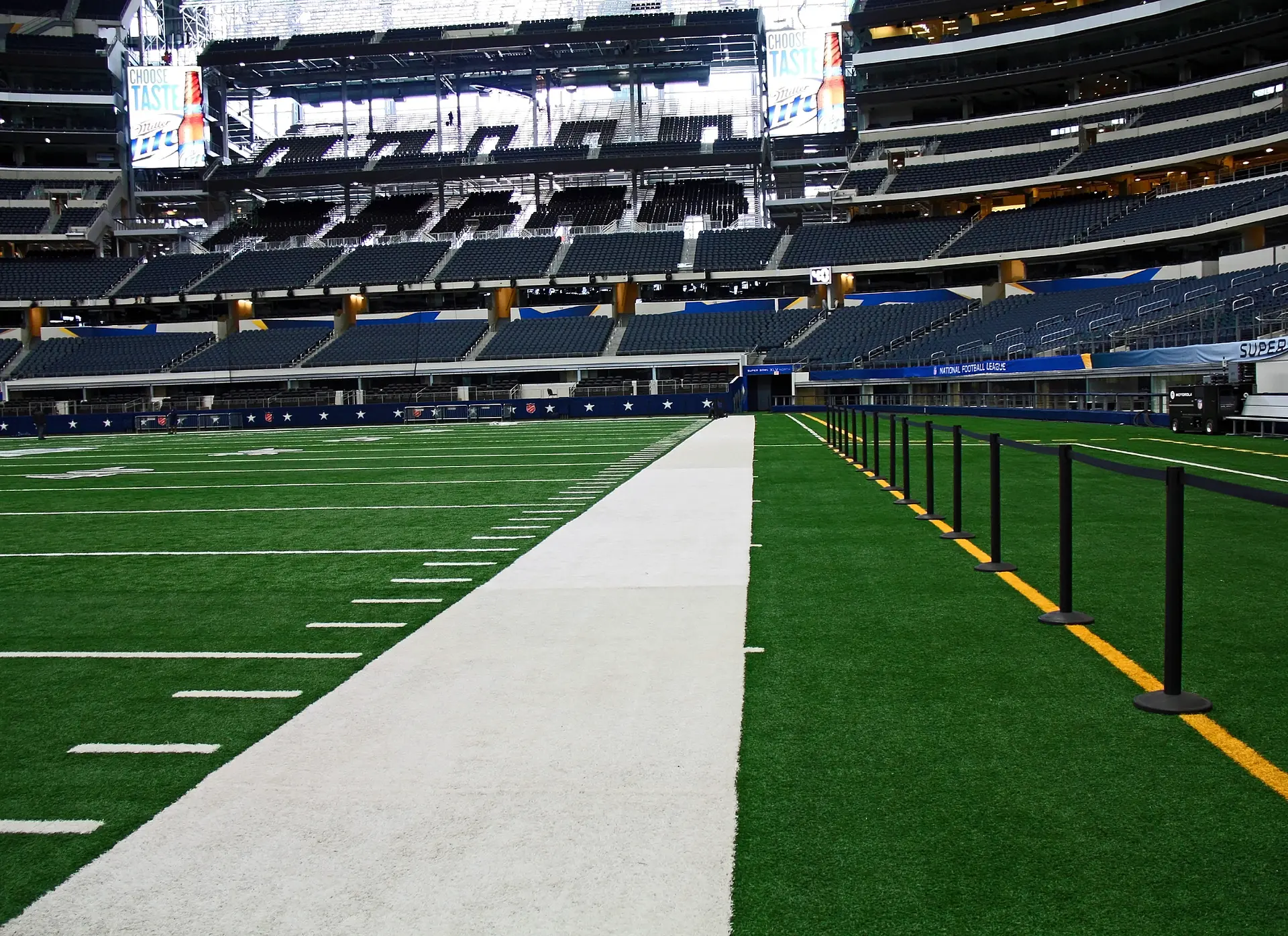 AT&T Stadium: el césped