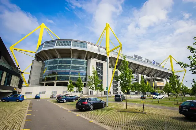 Signal Iduna Park: el exterior del estadio