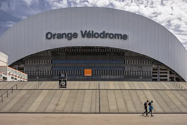 Stade Vélodrome : l'extérieur du stade