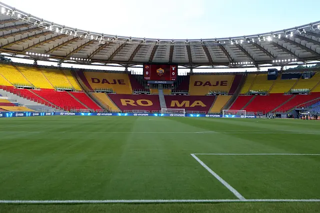 Stadio Olimpico: das Stadion von innen