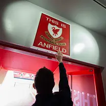 Visita audioguiada al Estadio Anfield en Liverpool