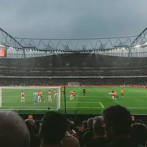 Partida de Futebol do Arsenal FC: Estádio Emirates